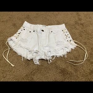 ONE X ONETEASPOON DENIM SHORT